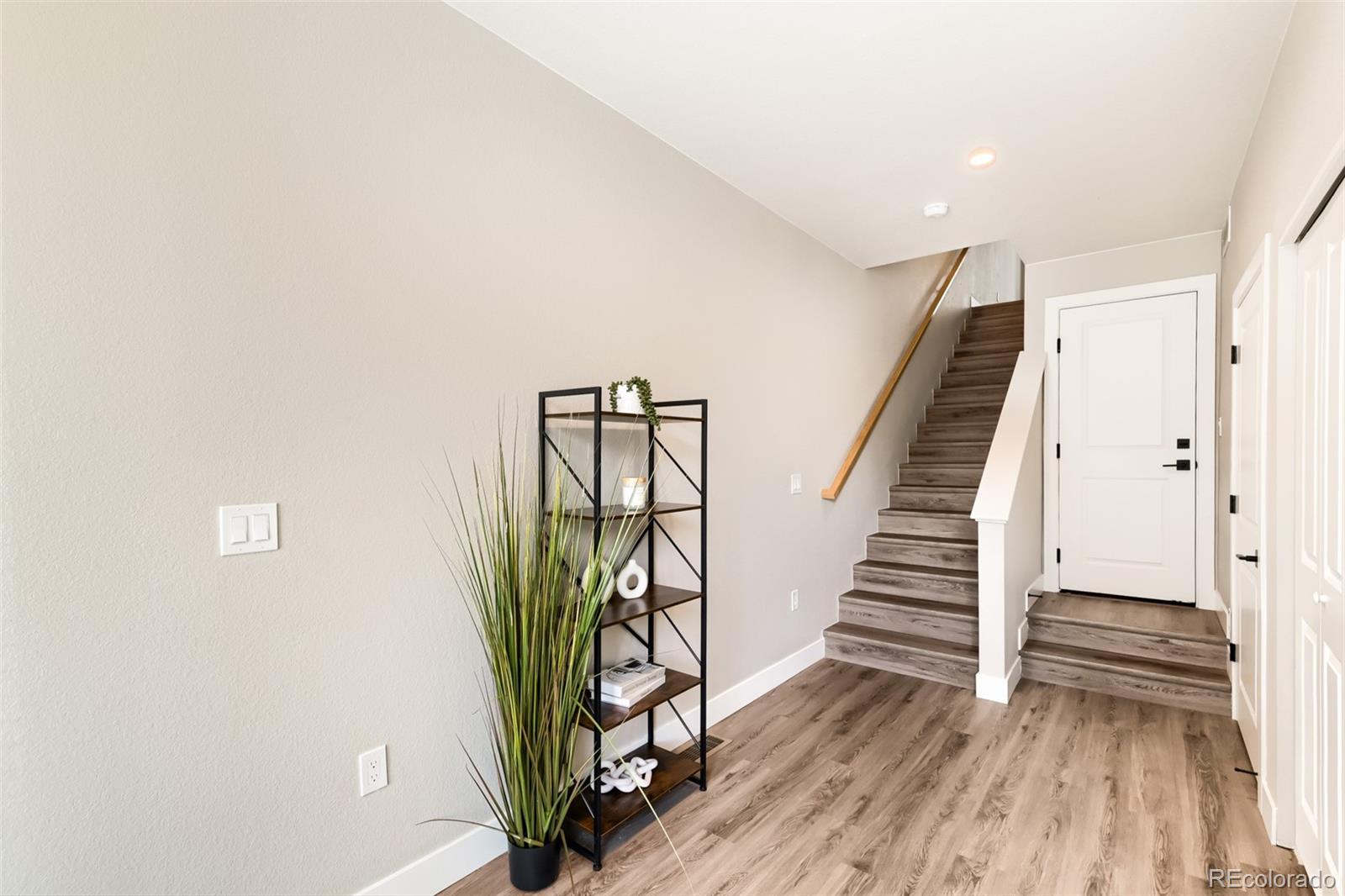 1652 N Lafayette Street Unit# 2