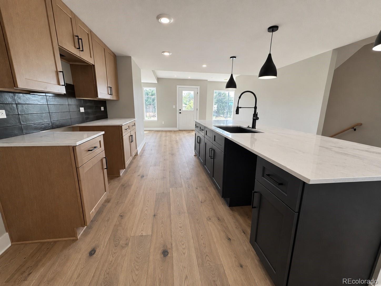 11 Questions to Ask a Denver Townhome Builder Before You Buy