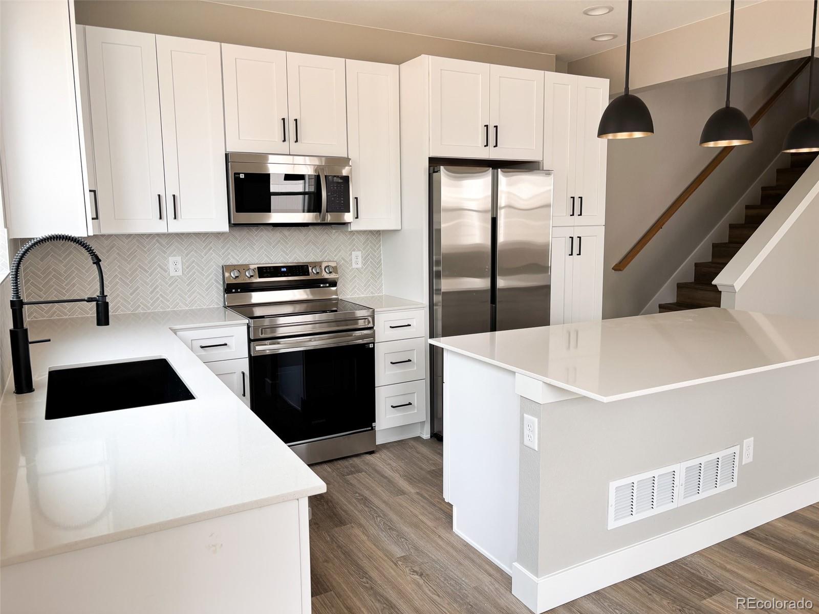 5516 Clay Court