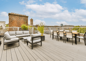 🌿 The Benefits of Rooftop Decks, Gardens & Terraces for Urban Living and Wellness 🏙️