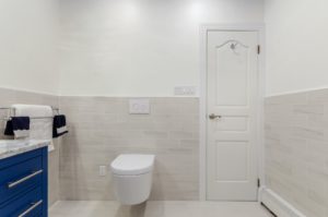 Minimalist bathroom